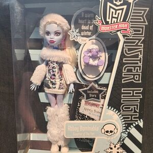Monster High Abbey Bominable Doll Original- New In Box